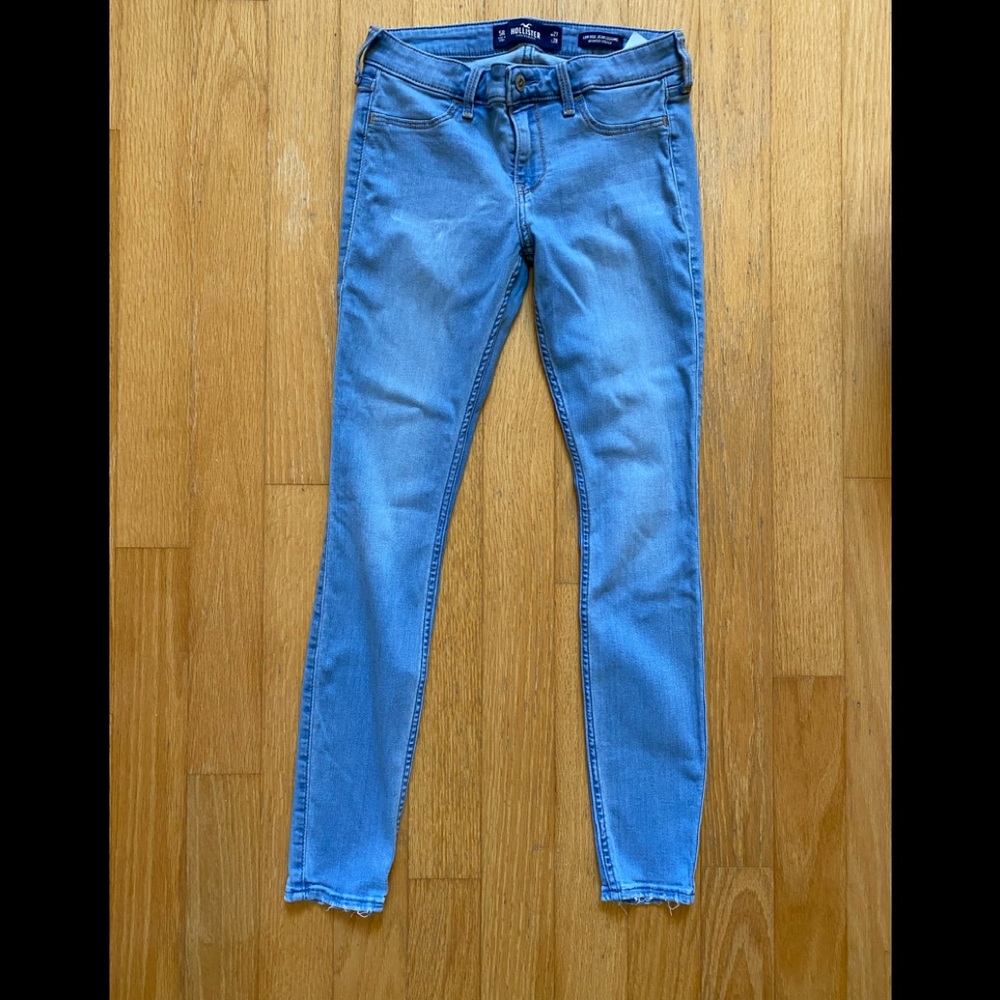 Hollister Low Rise Super Skinny 5Regular W27 L30